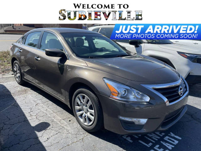 2015 Nissan Altima 2.5 S FWD photo