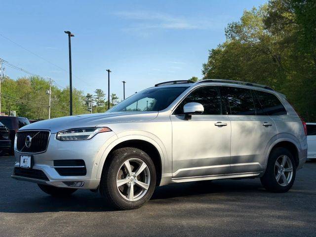 2018 Volvo XC90 Momentum AWD photo