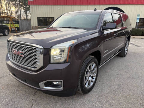 2015 GMC Yukon XL Denali 4WD photo