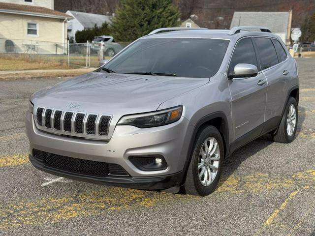 2019 Jeep Cherokee Latitude FWD photo