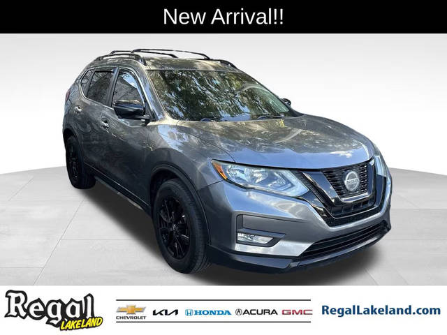 2018 Nissan Rogue SV FWD photo