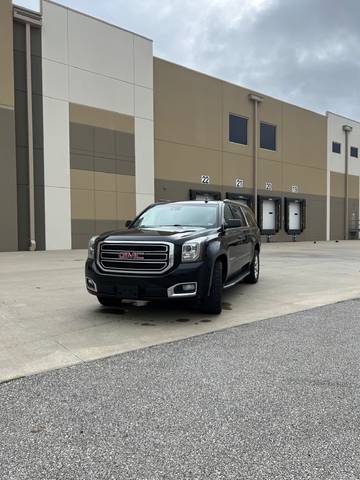 2017 GMC Yukon XL SLT 4WD photo