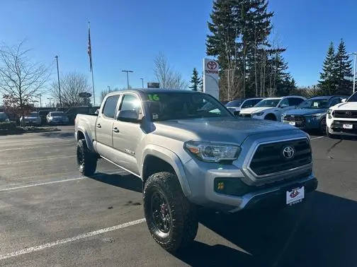 2016 Toyota Tacoma SR5 4WD photo