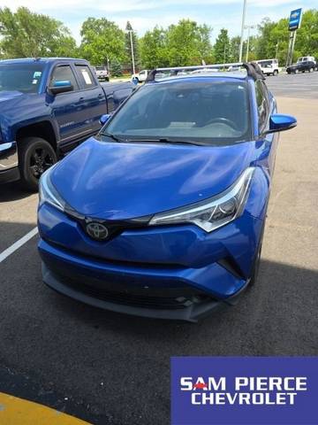 2018 Toyota C-HR XLE FWD photo