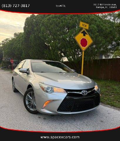 2015 Toyota Camry SE FWD photo