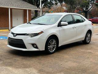 2015 Toyota Corolla  FWD photo