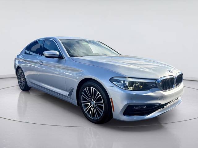 2018 BMW 5 Series 530i RWD photo
