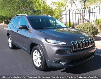 2018 Jeep Cherokee Latitude Plus 4WD photo