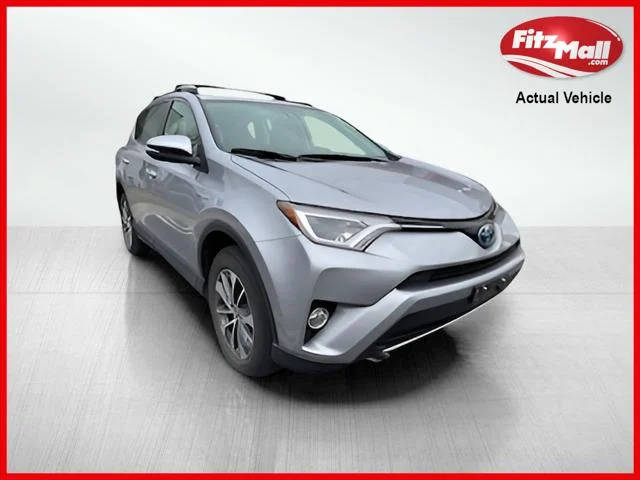2018 Toyota RAV4 Hybrid XLE AWD photo