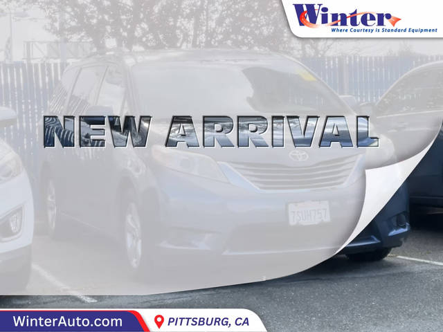 2016 Toyota Sienna LE FWD photo