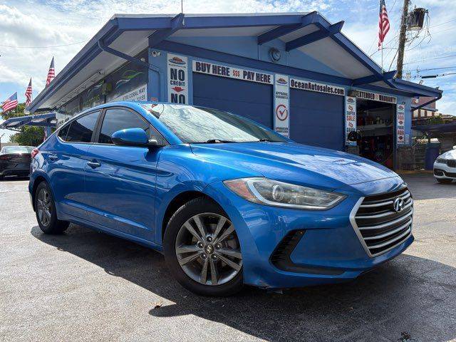 2018 Hyundai Elantra SEL FWD photo