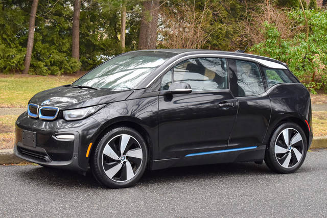 2018 BMW i3  RWD photo