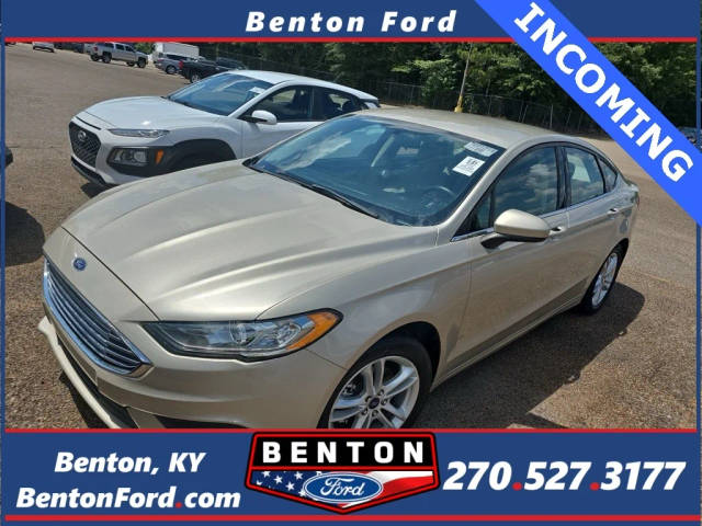 2018 Ford Fusion SE FWD photo