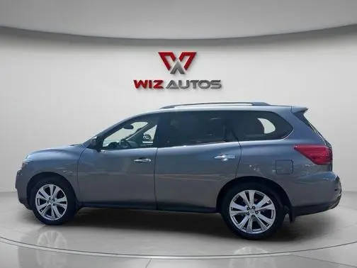 2018 Nissan Pathfinder SL 4WD photo