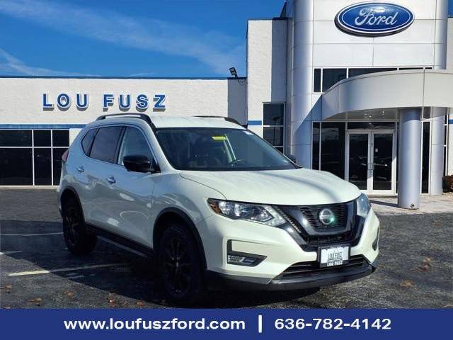 2018 Nissan Rogue SV AWD photo