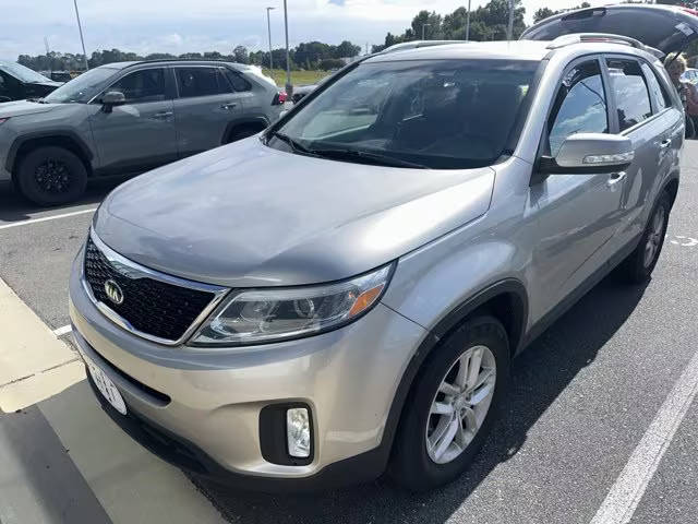 2015 Kia Sorento LX FWD photo