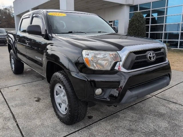 2015 Toyota Tacoma  4WD photo