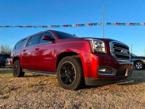 2017 GMC Yukon XL SLT 4WD photo