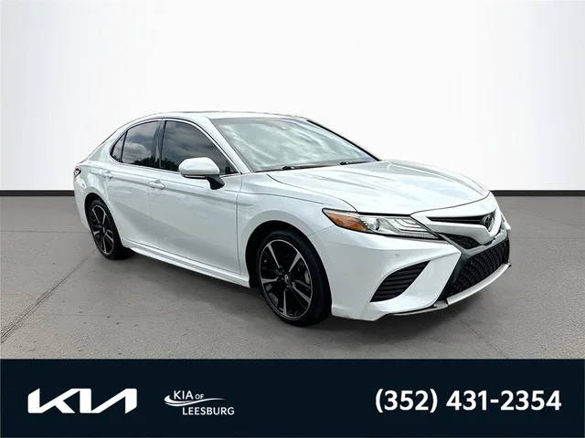 2018 Toyota Camry XSE FWD photo