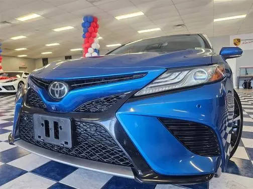 2018 Toyota Camry XSE FWD photo