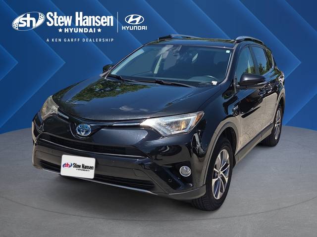 2018 Toyota RAV4 Hybrid XLE AWD photo