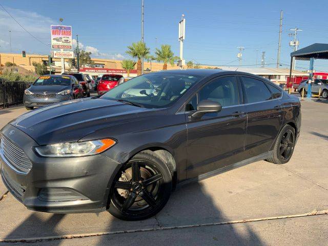 2015 Ford Fusion S FWD photo