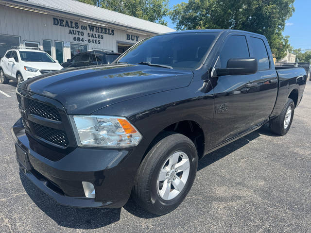2018 Ram 1500 Express 4WD photo