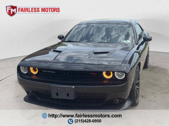 2018 Dodge Challenger R/T Scat Pack RWD photo