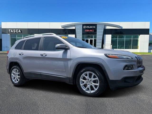2018 Jeep Cherokee Latitude FWD photo