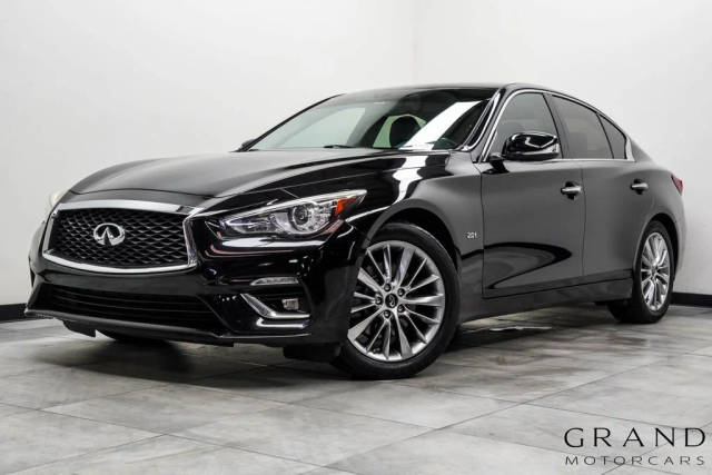 2018 Infiniti Q50 2.0t LUXE AWD photo