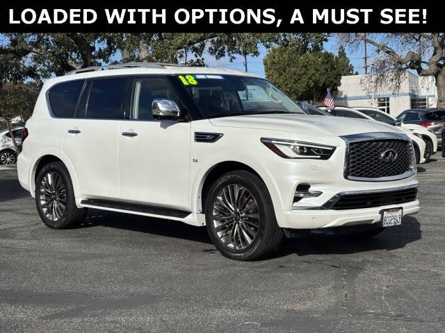 2018 Infiniti QX80 RWD photo
