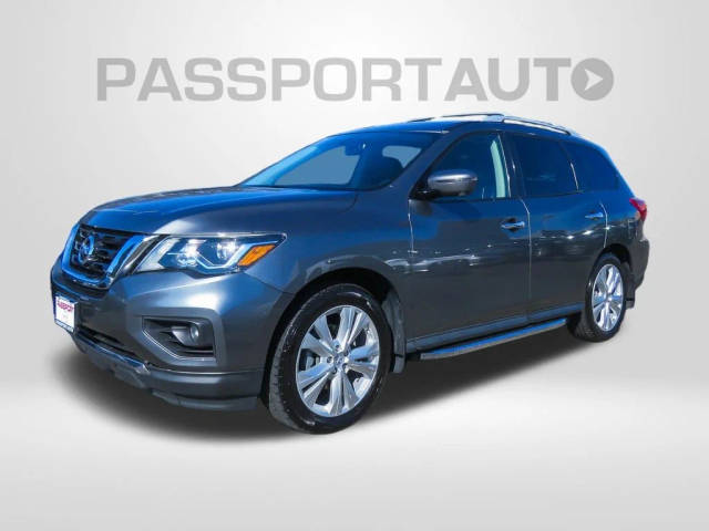 2018 Nissan Pathfinder SL 4WD photo