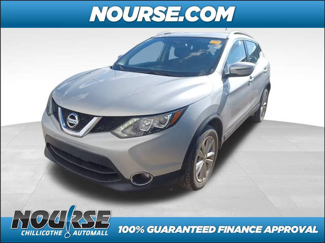 2017 Nissan Rogue Sport SV AWD photo