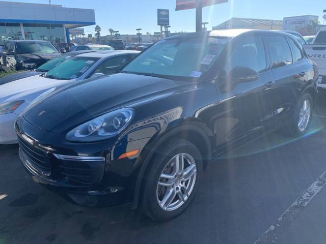 2018 Porsche Cayenne  AWD photo