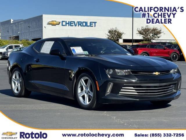 2018 Chevrolet Camaro 1LT RWD photo