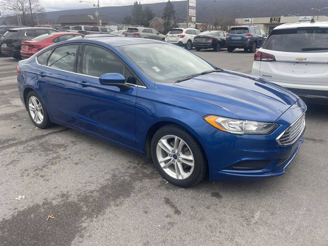 2018 Ford Fusion SE FWD photo