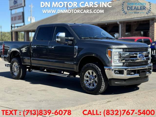 2018 Ford F-250 Super Duty LARIAT 4WD photo