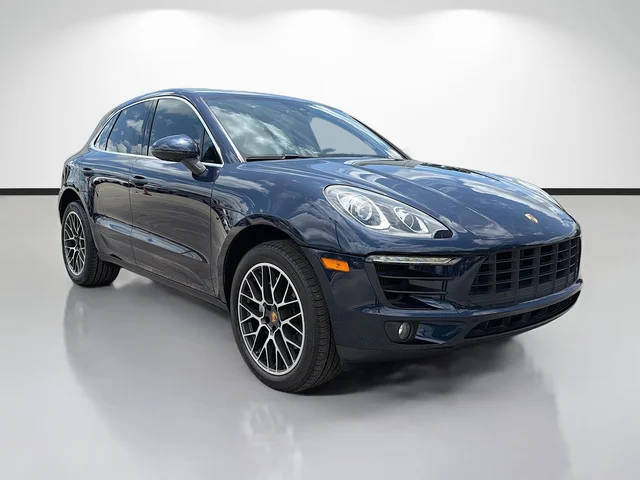 2017 Porsche Macan S AWD photo