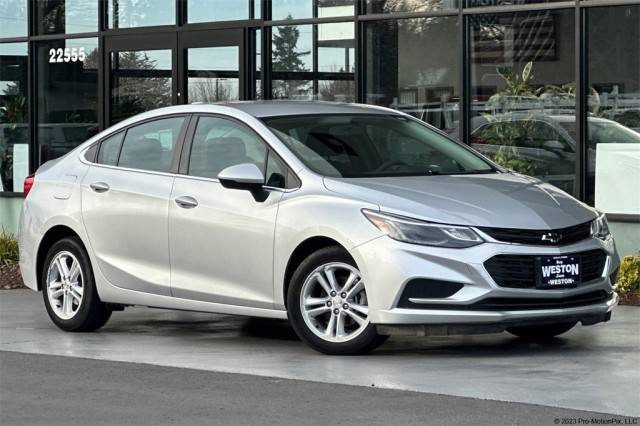 2018 Chevrolet Cruze LT FWD photo