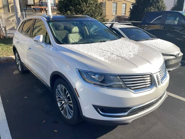 2016 Lincoln MKX Reserve AWD photo