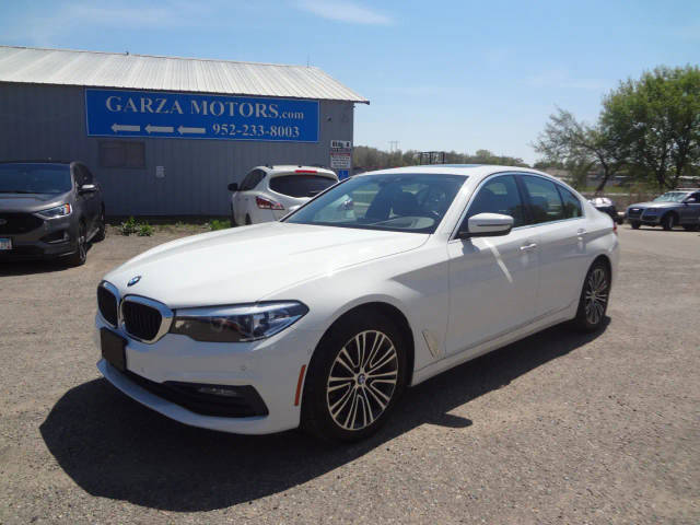 2018 BMW 5 Series 530i xDrive AWD photo