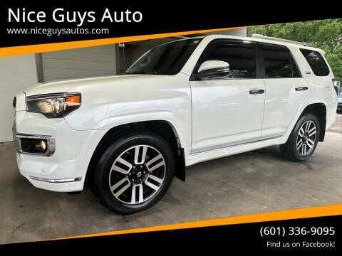 2018 Toyota 4Runner Limited 4WD photo