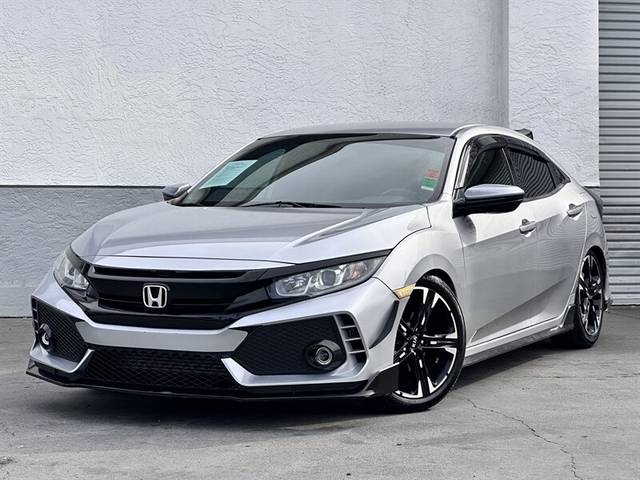 2018 Honda Civic Sport FWD photo