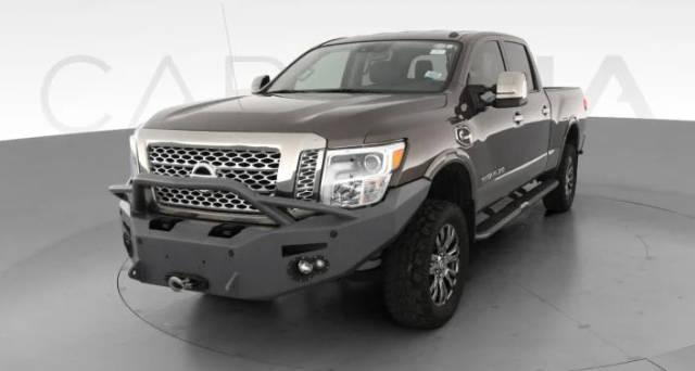 2018 Nissan Titan XD Platinum Reserve 4WD photo