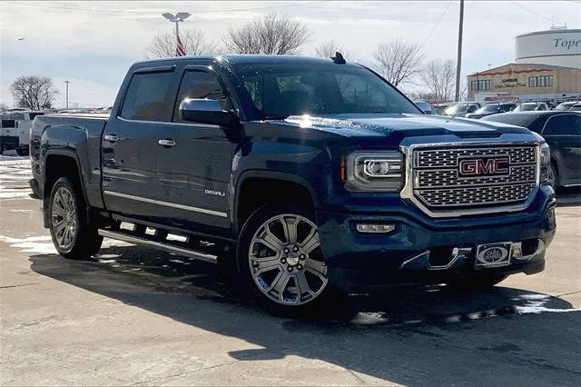 2016 GMC Sierra 1500 Denali 4WD photo