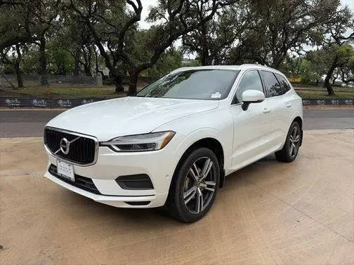 2018 Volvo XC60 Momentum AWD photo