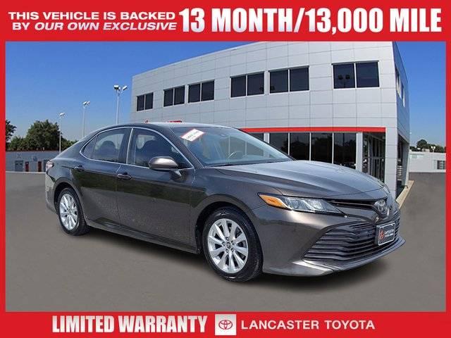 2018 Toyota Camry LE FWD photo