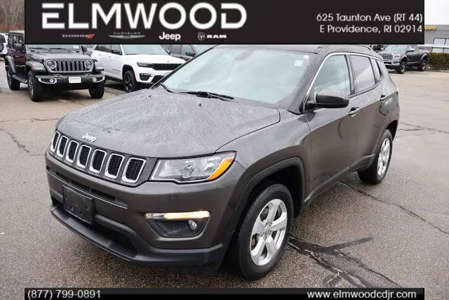 2018 Jeep Compass Latitude 4WD photo