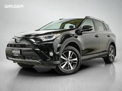 2018 Toyota RAV4 XLE AWD photo