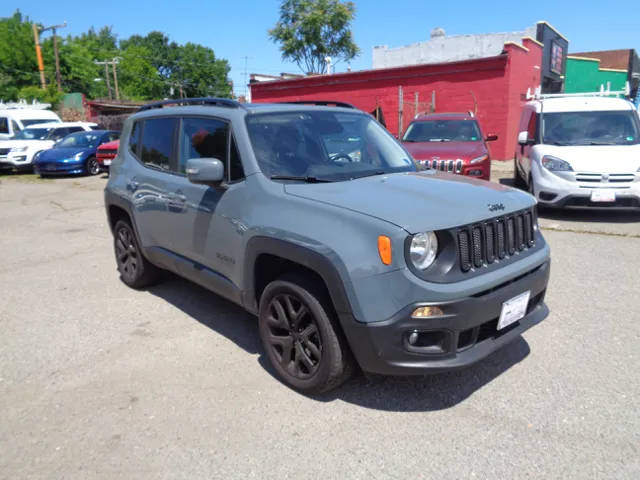 2017 Jeep Renegade Altitude 4WD photo
